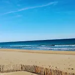 Capsexy Port Nature Marina Naturist Village * Agde