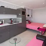 아파트 Capsexy Port Nature Marina Naturist Village *