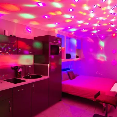 Capsexy Port Nature Marina Naturist Village *