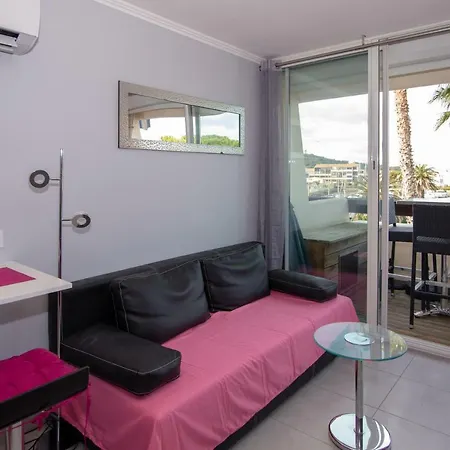 Capsexy Port Nature Marina Naturist Village *